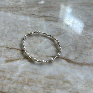 Sterling silver and Pearl stretch bracelet